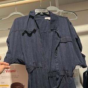 XS jumper, navy blue elegant color. Only worn 1 time